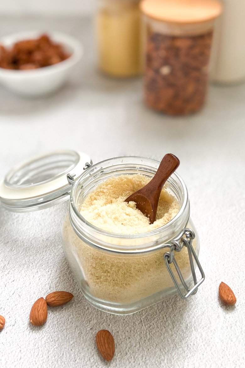 jak zrobić mąka migdałową bezgluteu