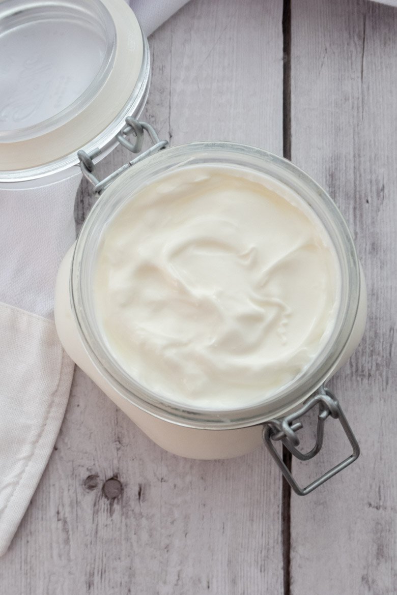 homemade natural yogurt greek style