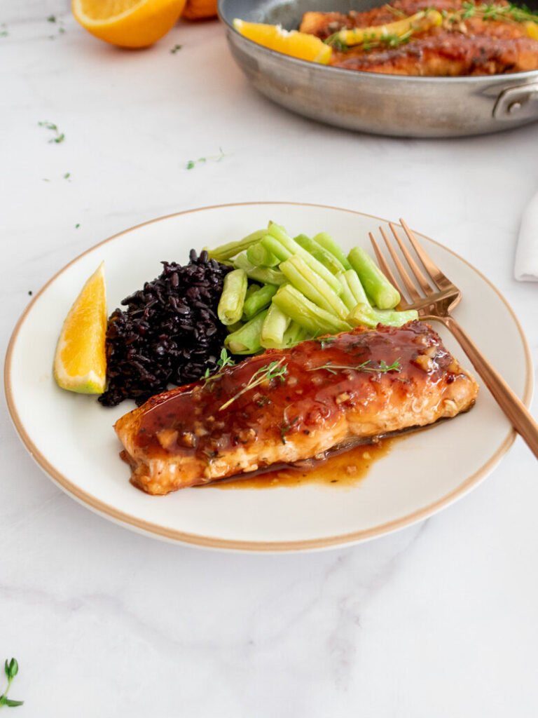 Łosoś w glazurze pomarańczowej – szybki obiad