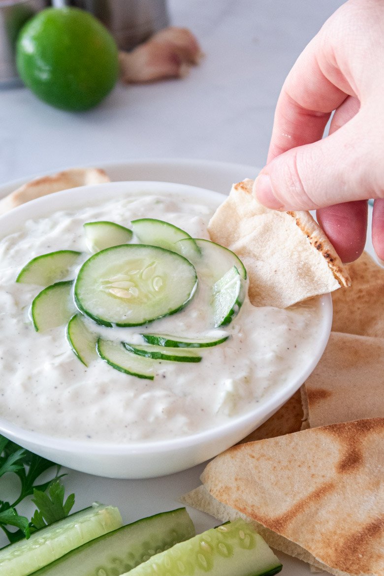 TZATZIKI – CREAMY YOGURT SAUCE