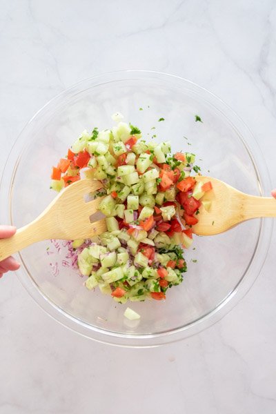 greek salada for gyros